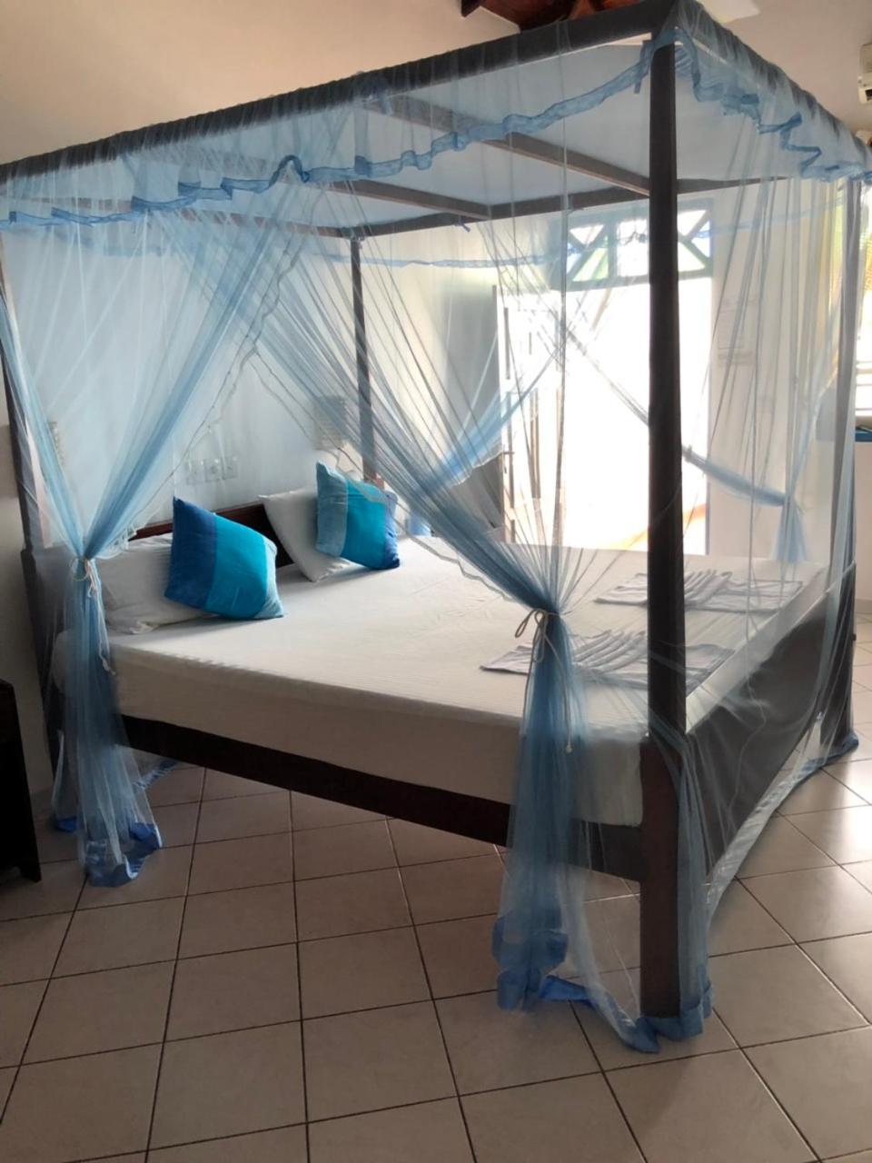 Blue Ocean Villa Hikkaduwa Zimmer foto